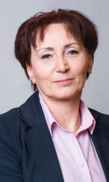 Dr. Anna Kádi